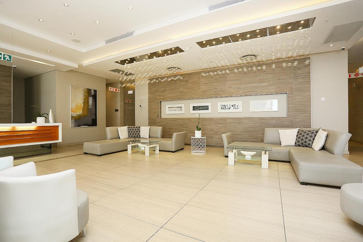 305 Sandton Skye Johannesburg Bagian luar foto