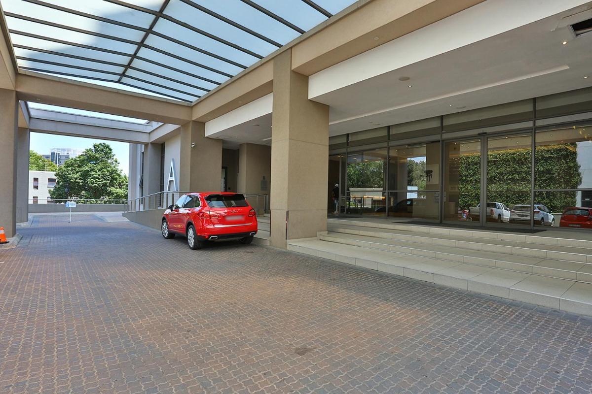 305 Sandton Skye Johannesburg Bagian luar foto